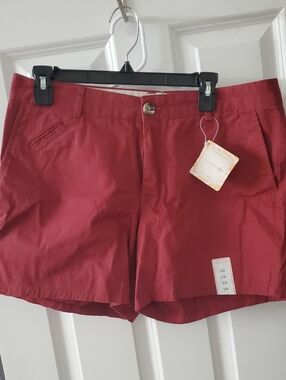 Dockers Women's Brick Red Shorts